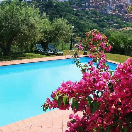 Casa di campagna Le Rocche Agriturismo